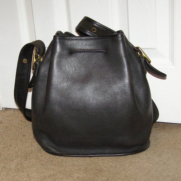 Vintage COACH black leather bucket bag Drawstring closure - Picture 5 of 12